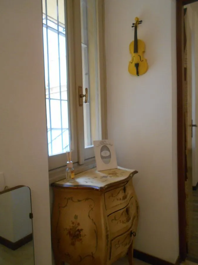 La Maison Des Artistes Bergamo Guest house